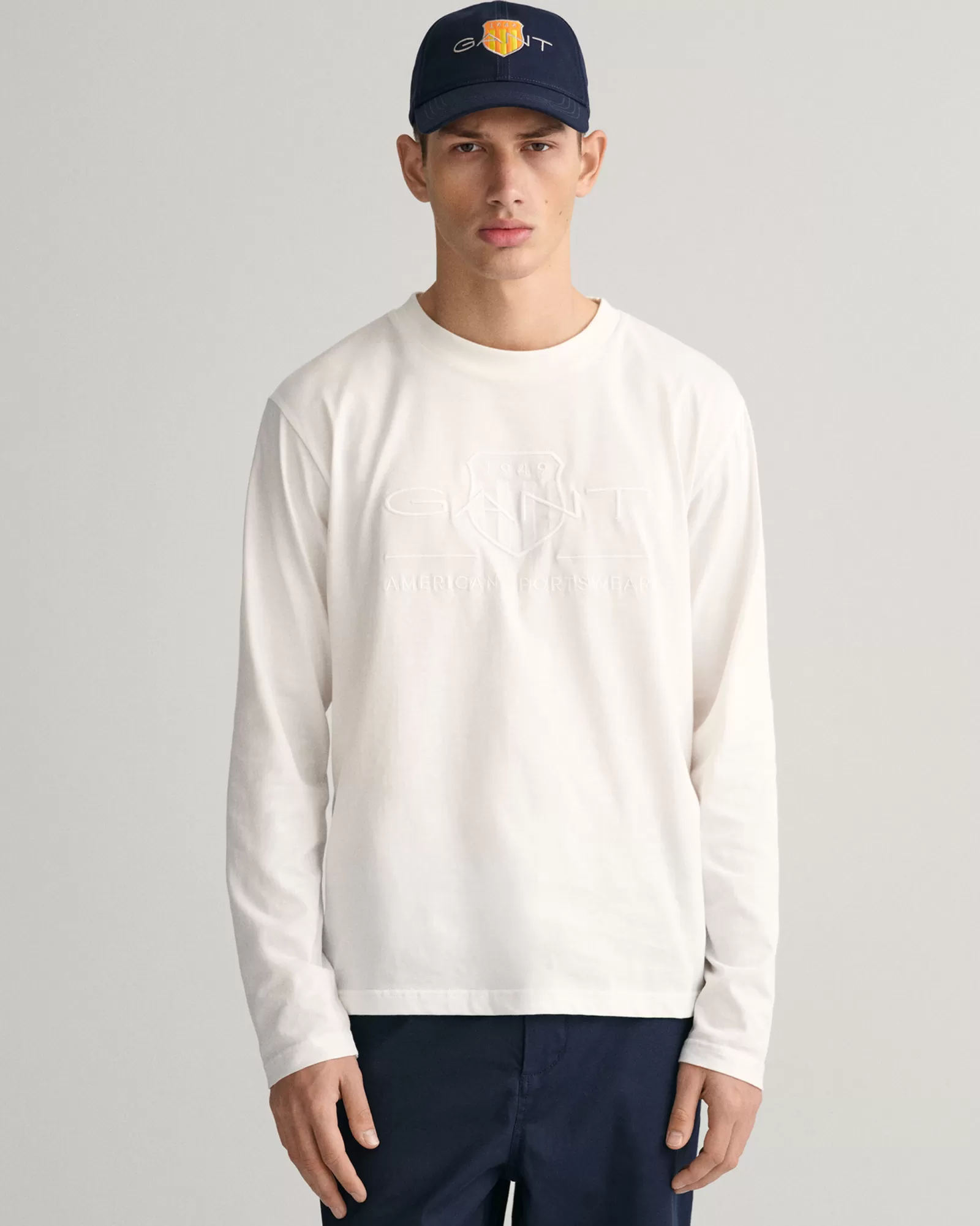 GANT Tonal Shield Long Sleeve T-Shirt | T-shirts