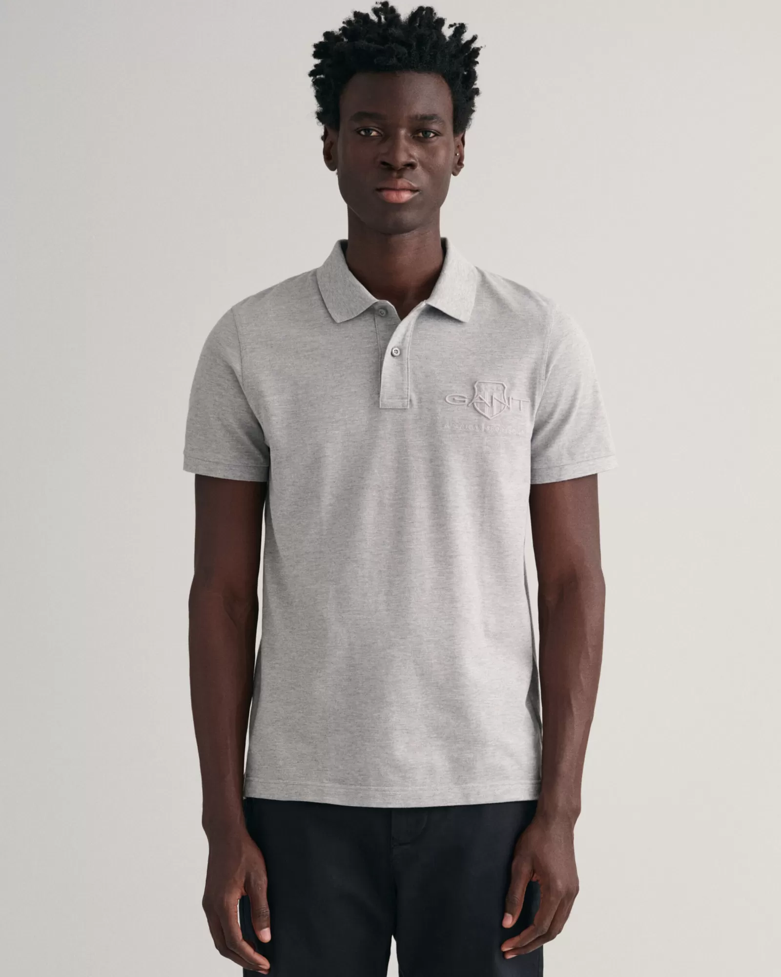 GANT Tonal Shield Polo Shirt | Pikéer