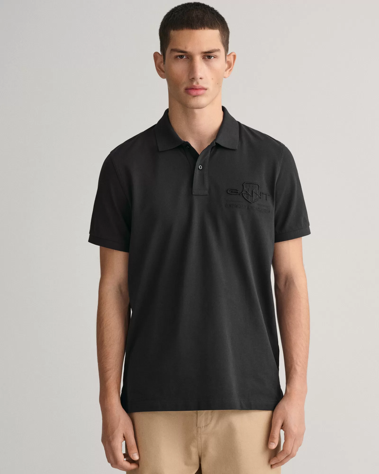 GANT Tonal Shield Polo Shirt | Pikéer