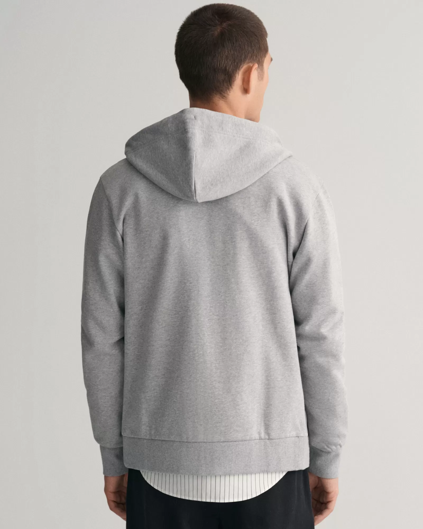 GANT Tonal Shield Zip Hoodie | Hoodies & Tröjor